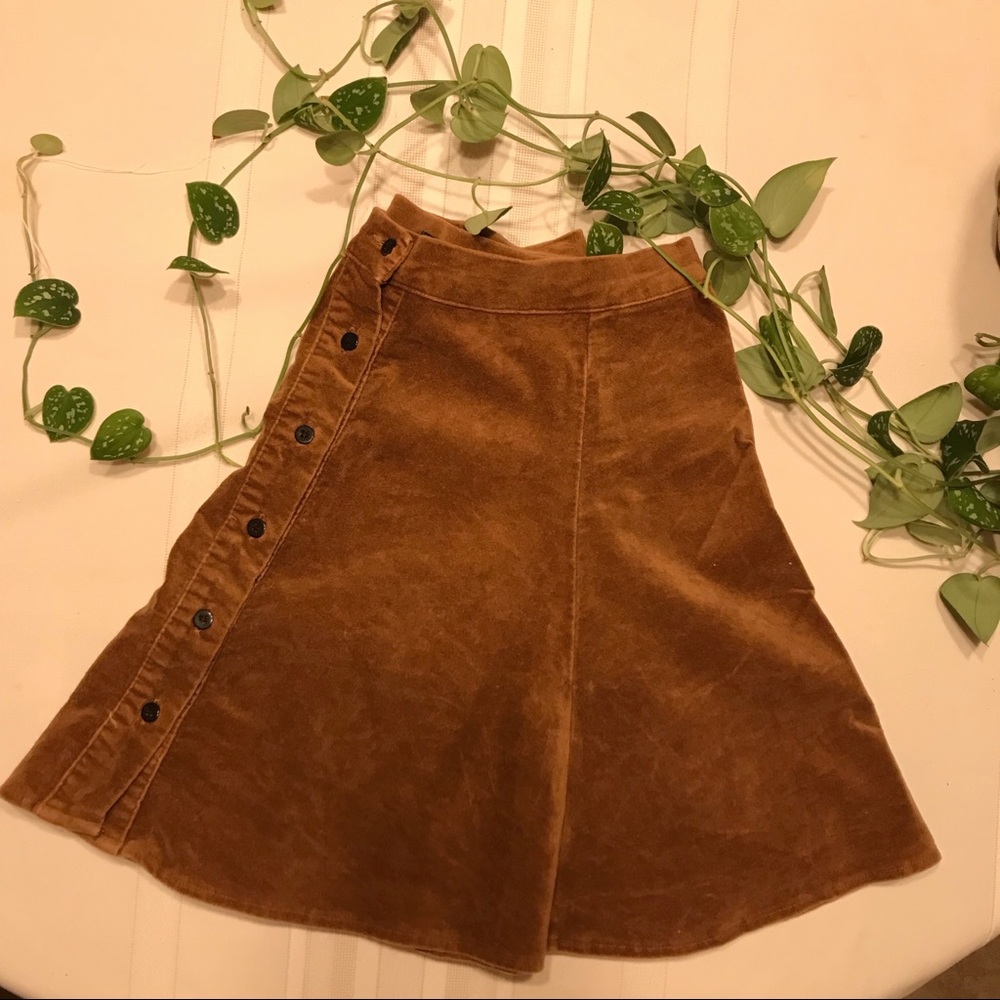 🌞Brandy Melville rust brown skirt